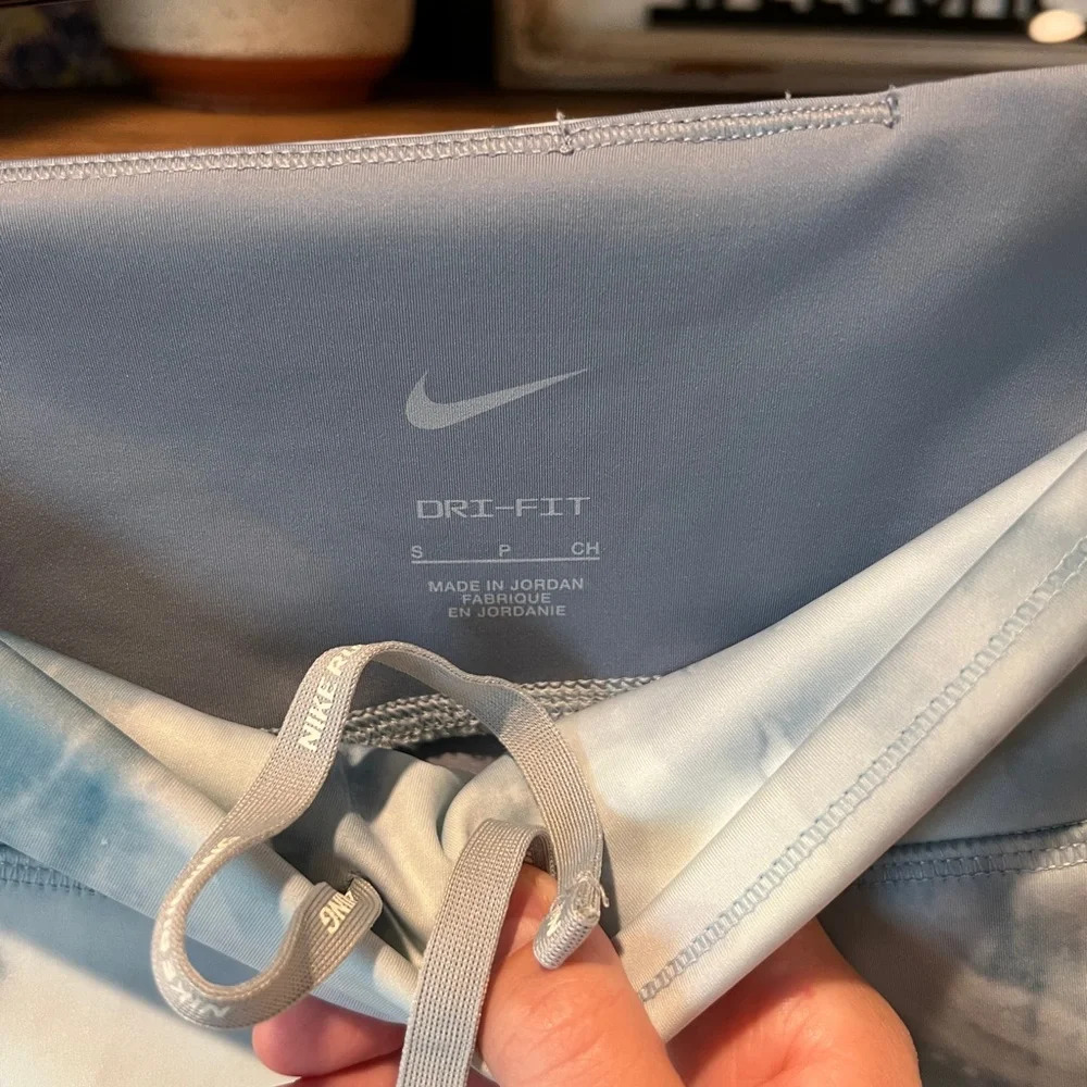 Nike women’s epic luxe 7/8 running leggings size small - Picture 8 of 13